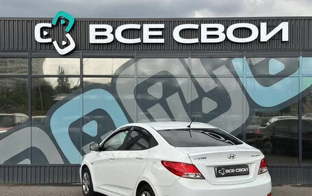 Hyundai Solaris II рестайлинг, 2013 год, 865 000 рублей, 3 фотография