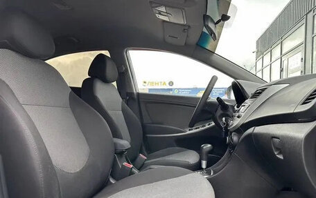 Hyundai Solaris II рестайлинг, 2013 год, 865 000 рублей, 7 фотография