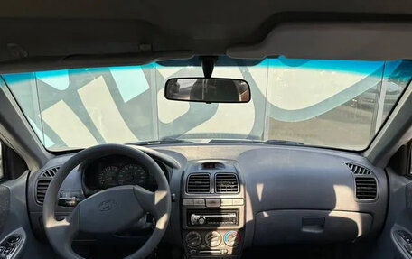 Hyundai Accent II, 2005 год, 435 000 рублей, 2 фотография