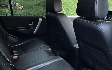 Land Rover Freelander II рестайлинг 2, 2004 год, 800 000 рублей, 17 фотография