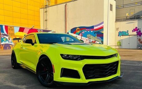 Chevrolet Camaro VI, 2019 год, 8 100 000 рублей, 2 фотография