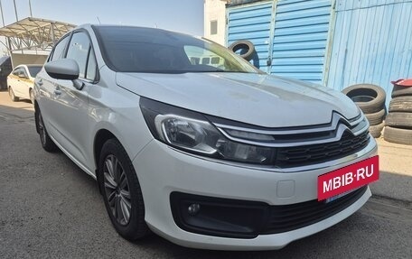 Citroen C4 II рестайлинг, 2019 год, 1 345 000 рублей, 2 фотография