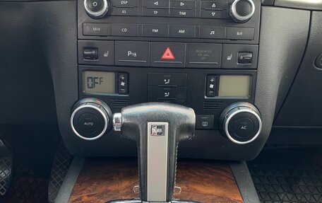 Volkswagen Touareg III, 2008 год, 1 099 990 рублей, 12 фотография