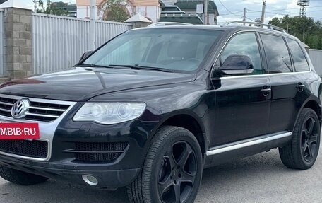 Volkswagen Touareg III, 2008 год, 1 099 990 рублей, 3 фотография