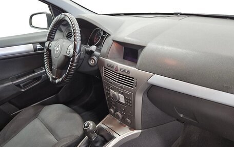 Opel Astra H, 2006 год, 341 000 рублей, 13 фотография