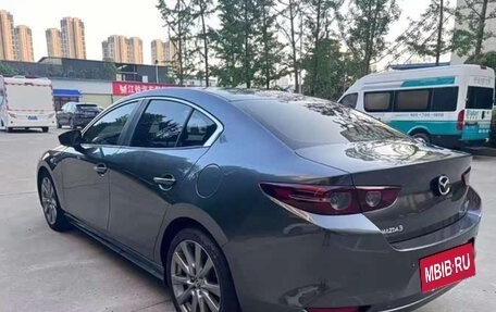 Mazda 3, 2022 год, 1 310 000 рублей, 4 фотография