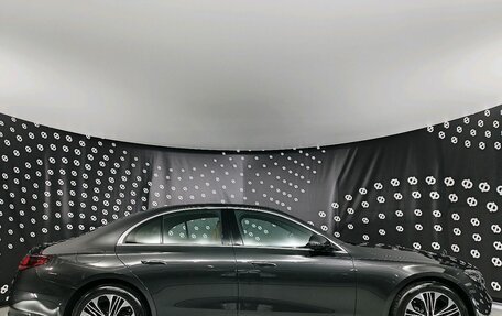 Mercedes-Benz E-Класс, 2024 год, 10 490 000 рублей, 4 фотография