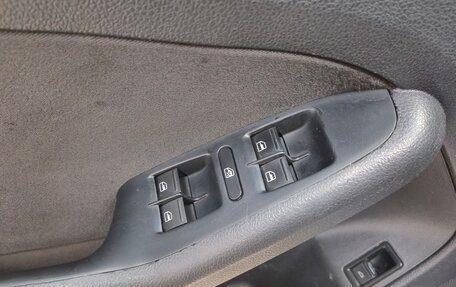 Volkswagen Jetta VI, 2011 год, 810 000 рублей, 9 фотография
