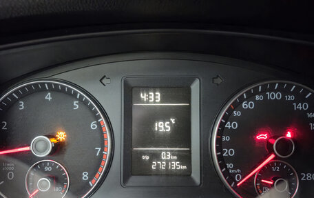 Volkswagen Jetta VI, 2011 год, 810 000 рублей, 17 фотография