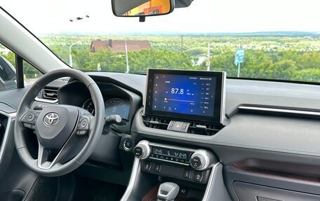 Toyota RAV4, 2022 год, 4 225 990 рублей, 14 фотография