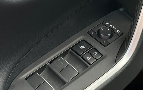 Toyota RAV4, 2022 год, 4 225 990 рублей, 24 фотография