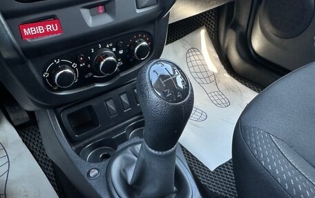 Renault Duster I рестайлинг, 2019 год, 1 254 000 рублей, 14 фотография