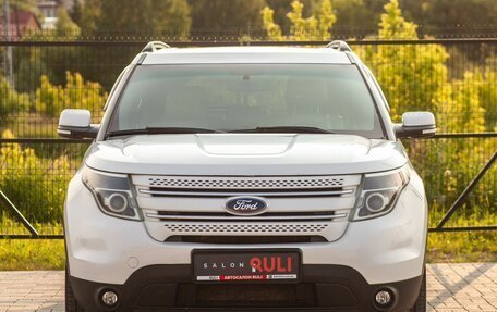 Ford Explorer VI, 2011 год, 1 800 000 рублей, 2 фотография