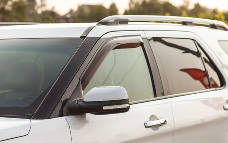 Ford Explorer VI, 2011 год, 1 800 000 рублей, 13 фотография