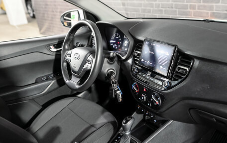 Hyundai Solaris II рестайлинг, 2021 год, 1 800 000 рублей, 15 фотография