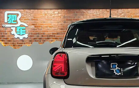 MINI Hatch, 2022 год, 3 300 275 рублей, 10 фотография