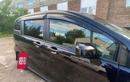 Honda Freed I, 2010 год, 1 150 000 рублей, 5 фотография