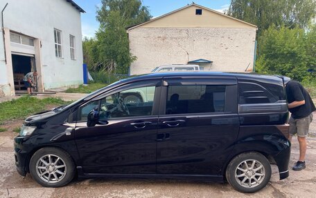 Honda Freed I, 2010 год, 1 150 000 рублей, 9 фотография