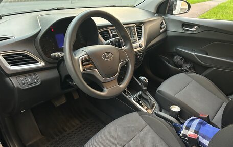 Hyundai Solaris II рестайлинг, 2022 год, 1 549 000 рублей, 2 фотография