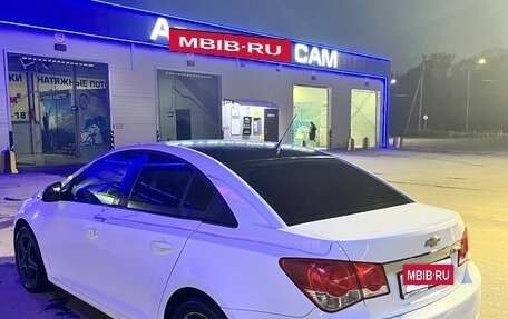 Chevrolet Cruze II, 2011 год, 615 000 рублей, 4 фотография