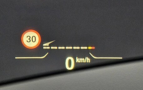 BMW 1 серия, 2021 год, 2 683 000 рублей, 10 фотография