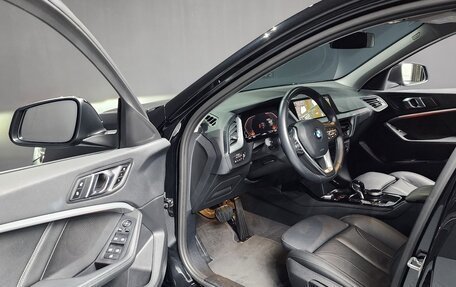 BMW 1 серия, 2021 год, 2 313 000 рублей, 5 фотография