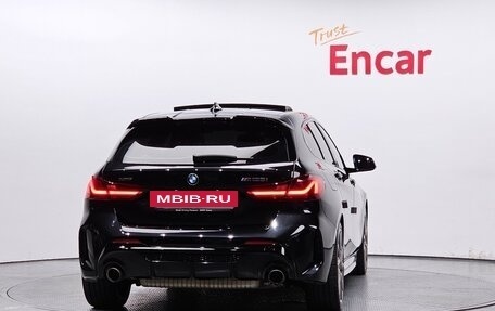 BMW 1 серия, 2021 год, 2 683 000 рублей, 3 фотография