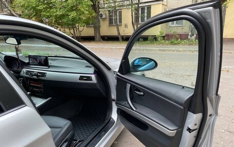 BMW 3 серия, 2006 год, 565 000 рублей, 11 фотография