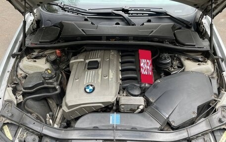 BMW 3 серия, 2006 год, 565 000 рублей, 21 фотография