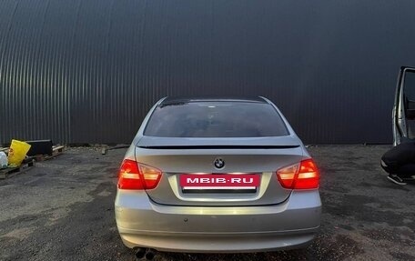 BMW 3 серия, 2006 год, 565 000 рублей, 29 фотография