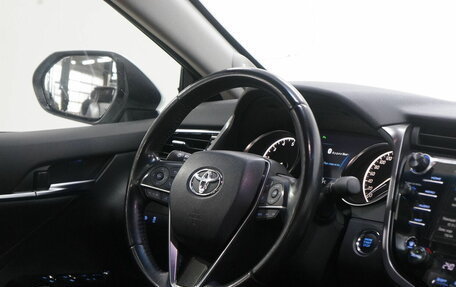 Toyota Camry, 2019 год, 2 899 990 рублей, 9 фотография