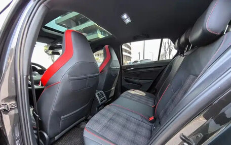 Volkswagen Golf GTI, 2021 год, 2 340 000 рублей, 12 фотография