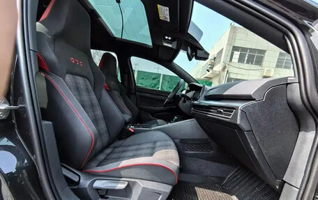 Volkswagen Golf GTI, 2021 год, 2 340 000 рублей, 9 фотография