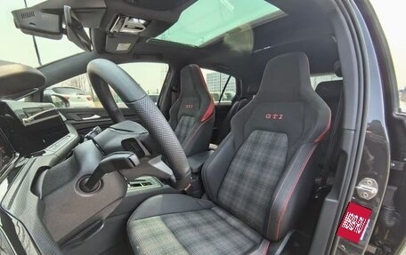 Volkswagen Golf GTI, 2021 год, 2 340 000 рублей, 6 фотография