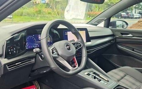 Volkswagen Golf GTI, 2021 год, 2 340 000 рублей, 11 фотография