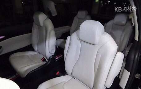 KIA Carnival, 2021 год, 2 559 000 рублей, 15 фотография