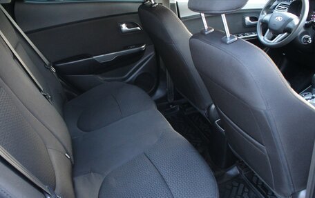 KIA Rio III рестайлинг, 2014 год, 975 000 рублей, 19 фотография