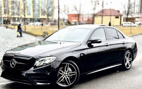 Mercedes-Benz E-Класс, 2016 год, 2 750 000 рублей, 1 фотография