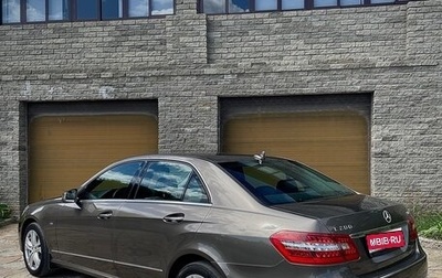 Mercedes-Benz E-Класс, 2011 год, 2 500 000 рублей, 1 фотография