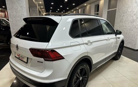 Volkswagen Tiguan II, 2020 год, 2 695 000 рублей, 5 фотография