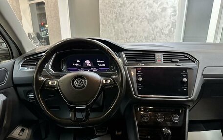 Volkswagen Tiguan II, 2020 год, 2 695 000 рублей, 17 фотография