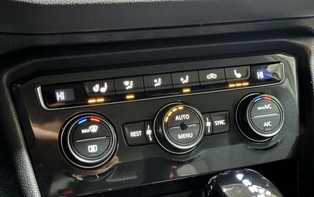 Volkswagen Tiguan II, 2020 год, 2 695 000 рублей, 26 фотография