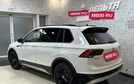 Volkswagen Tiguan II, 2020 год, 2 695 000 рублей, 7 фотография