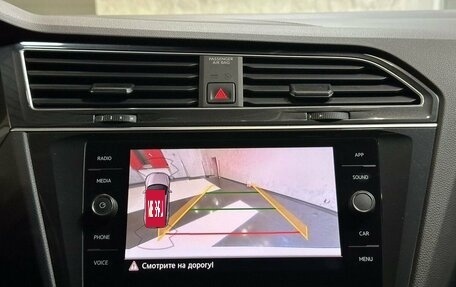 Volkswagen Tiguan II, 2020 год, 2 695 000 рублей, 25 фотография