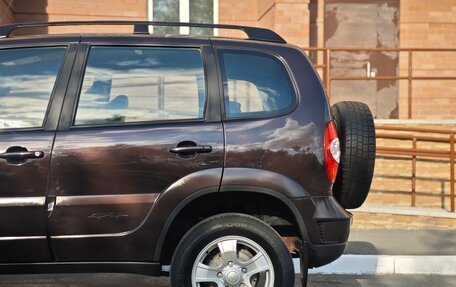 Chevrolet Niva I рестайлинг, 2010 год, 495 000 рублей, 7 фотография