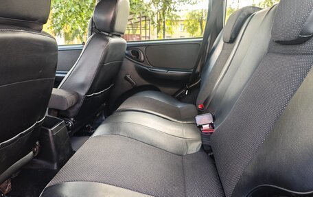 Chevrolet Niva I рестайлинг, 2010 год, 495 000 рублей, 34 фотография