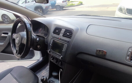 Volkswagen Polo VI (EU Market), 2015 год, 750 000 рублей, 8 фотография