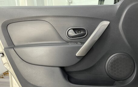 Renault Sandero II рестайлинг, 2016 год, 1 029 000 рублей, 17 фотография