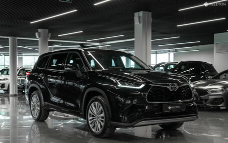 Toyota Highlander, 2025 год, 5 400 000 рублей, 2 фотография
