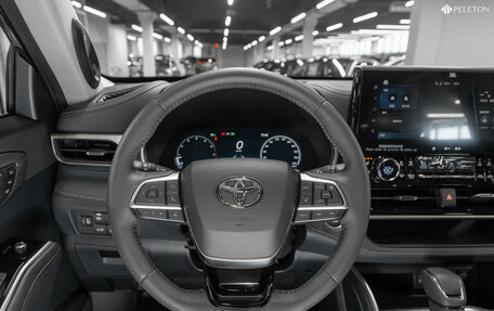 Toyota Highlander, 2025 год, 5 400 000 рублей, 11 фотография